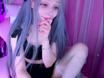girl cam lily_weep image #1054137