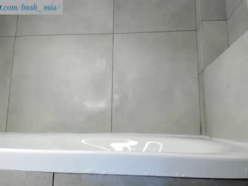 girl cam bush_mia image #2025875