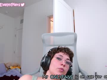 girl cam evelynpiers image #1177766