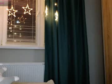 girl cam small_blondee image #3806408