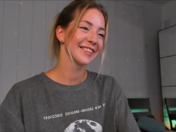 girl cam emmi_rosee image #3338604