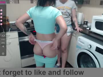 couple cam maya_and_guests image #595140