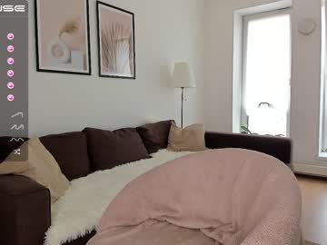 girl cam intrigueeme image #1280415