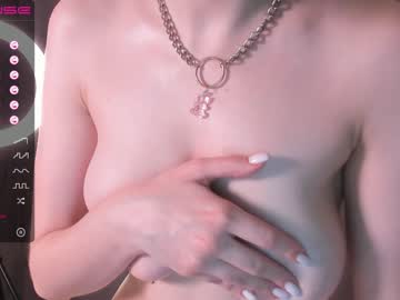 girl cam whitee_angel image #2282058