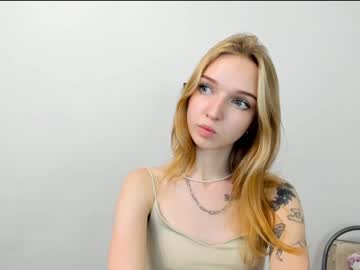 girl cam nobarbie image #3336086