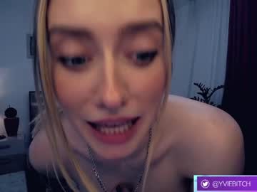 girl cam _yvie_ image #3145401