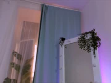 girl cam emmi_rosee image #1532952