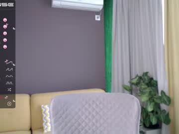 girl cam small_blondee image #1064697