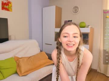 girl cam carolcharles image #2878067