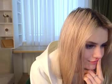 girl cam catecrago image #4688804