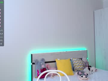 girl cam princess_lolli image #2381948