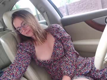 girl cam juicy_peach88 image #1481221