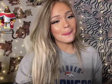 girl cam ari_02 image #3425144