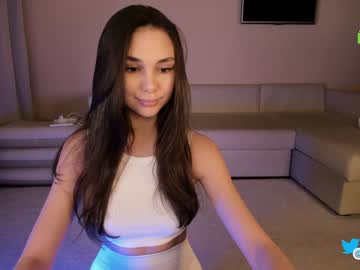 girl cam hollyextra image #3772027