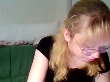 girl cam blonde_katie image #3864489