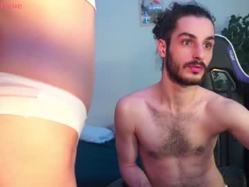couple cam peachcreamcouple image #2221935