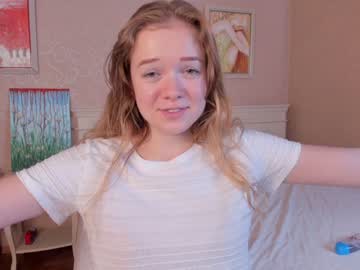 girl cam emelianae image #3639680