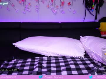 girl cam rosiebones image #3080927