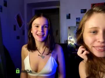 gigi_and_margo  girl  cam