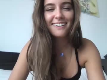girl cam emma_walkerx image #4195463