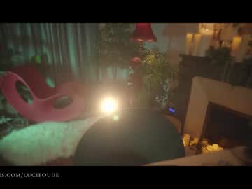girl cam lucieoude_ image #2242955