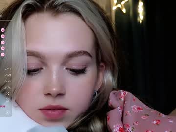 girl cam small_blondee image #3450745