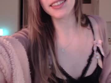 girl cam uwuxo image #586661