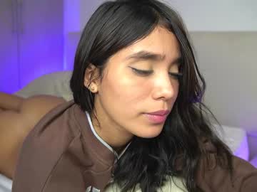 girl cam veroniqe_lounge image #3024361