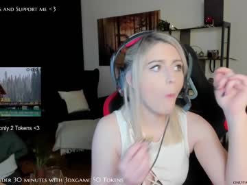 girl cam kimilee22 image #955705