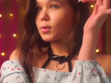 girl cam helenmoors image #3099423