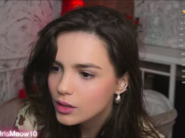 couple cam emiliacourtney image #4073858