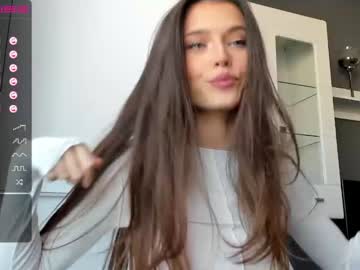 girl cam isia_slay image #2120201