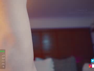 girl cam emily_fox_official image #2509263