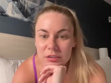 girl cam leannequeen113 image #1636970