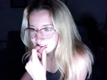 girl cam elizabeverly image #397543