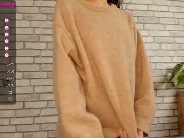 girl cam carolynjacquelins image #2104168