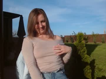 girl cam juicy_peach88 image #2855128