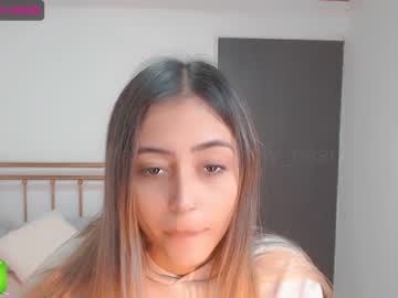 girl cam gummy_bear7 image #89104