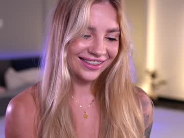 girl cam cute__foxy image #4366912