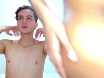 man cam tomas_and_mateo_ image #2033432