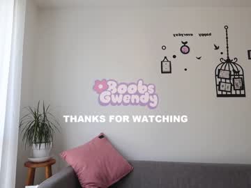 girl cam boobsgwendy image #3651506