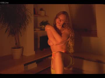 girl cam chillwithkira image #1244202