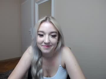 girl cam silvia_leigh image #44683