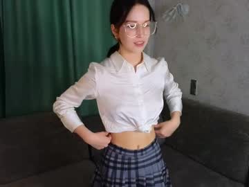 girl cam synnovebrabson image #4705754