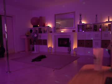 girl cam hannahjames710 image #3015877