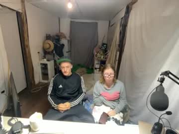 man cam nezzey image #3727369