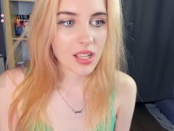 girl cam slow_kiss image #4151865