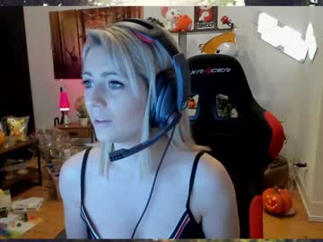 girl cam kimilee22 image #242266
