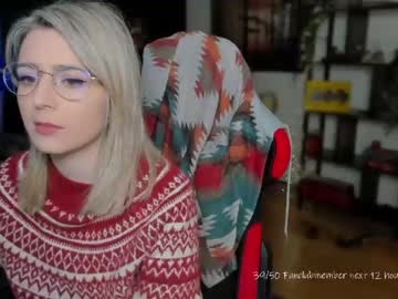 girl cam kimilee22 image #4073347