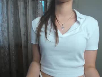 girl cam hug_me_please image #3421595